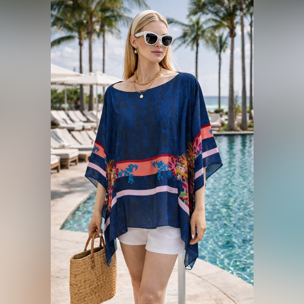 BCBGMAXAZRIA Kei Scarf Print Poncho / Kimono Top – Dark Ink Combo | XS/S